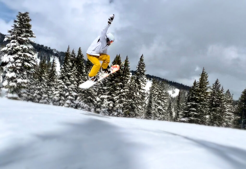 Mike Glezos Snowboarding